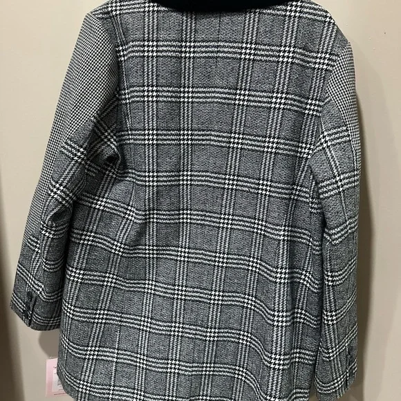 Avec Les Filles Houndstooth Mixed Media Double Breasted Blazer - Picture 3 of 9